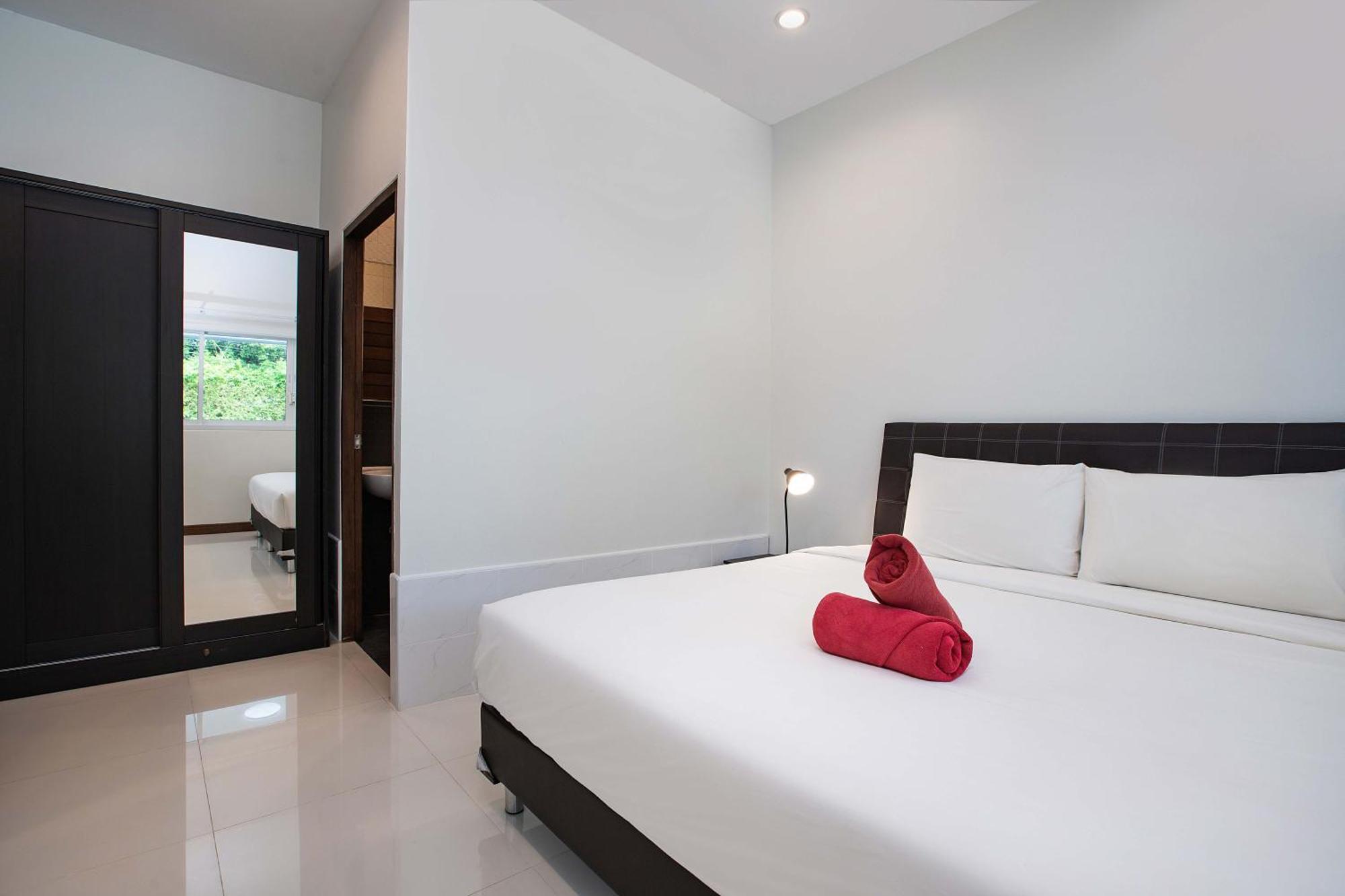 Family 2Br Villa Lancelot 3 With Jacuzzi Pool, Just 10 Min Drive Naiharn And Rawai Banszajjuan Kültér fotó